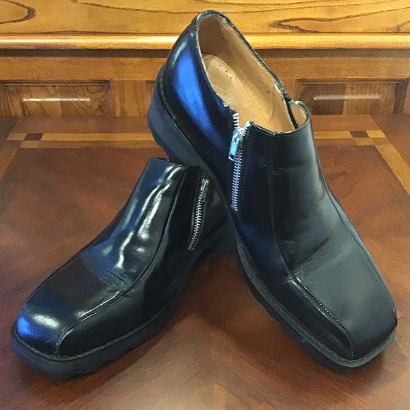 John Fluevog Other - John Fluevog Platform Side Zip F-Shoes Black 12